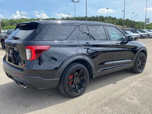 Used 2022 Ford Explorer ST w/ Equipment Group 401A AWD/4WD image 6