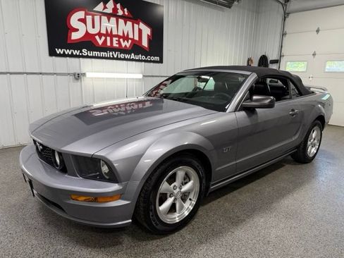 Used 2007 Ford Mustang GT RWD image 6