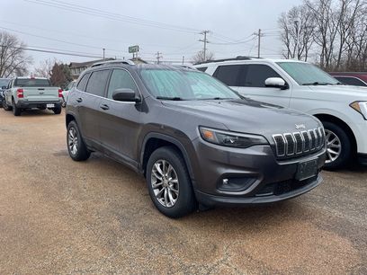 Used 2019 Jeep Cherokee Latitude Plus
