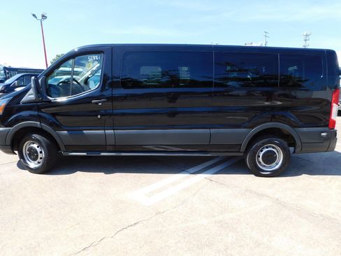 Used 2018 Ford Transit 350 XL RWD image 4