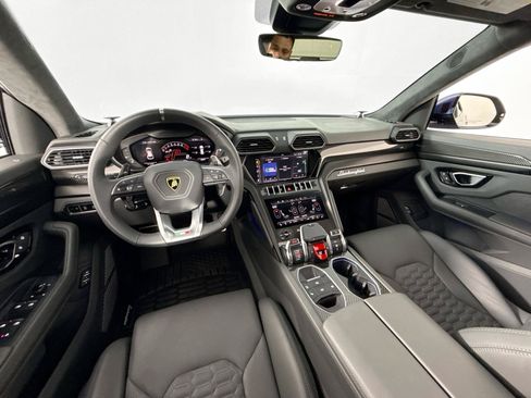 Used 2024 Lamborghini Urus S AWD/4WD image 25