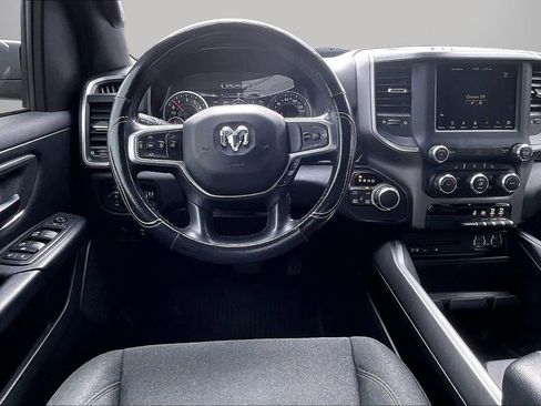 Used 2019 RAM 1500 Big Horn image 12