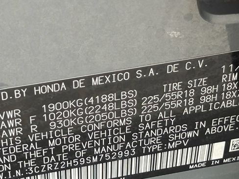 Certified 2025 Honda HR-V Sport image 31