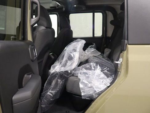 New 2025 Jeep Gladiator Willys image 12