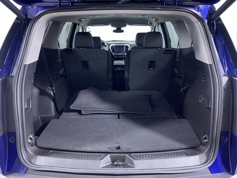 Certified 2023 GMC Acadia SLE w/ Driver Convenience Package AWD/4WD image 24