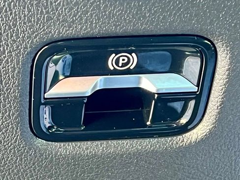 Certified 2026 Mercedes-Benz GLC 300 4MATIC image 20