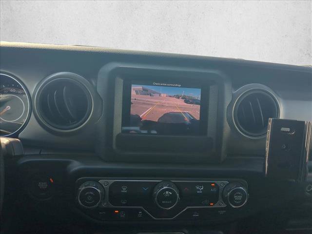 Used 2023 Jeep Gladiator Sport AWD/4WD image 14
