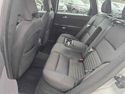Used 2007 Volvo V50 2.4i image 33