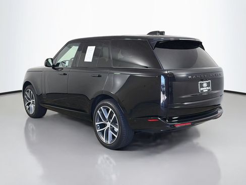 Certified 2024 Land Rover Range Rover SE AWD/4WD image 3