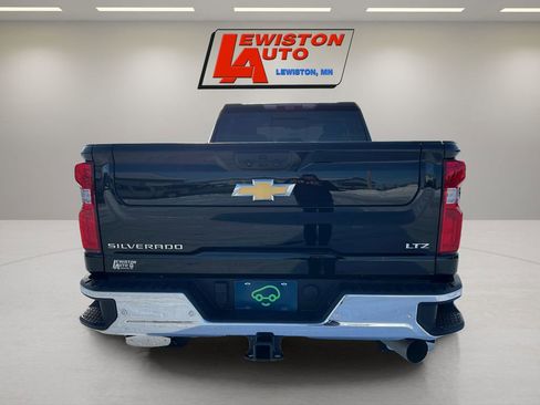 Certified 2022 Chevrolet Silverado 3500 LTZ w/ LTZ Premium Package image 12