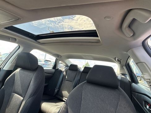 Used 2024 Honda Accord EX image 19
