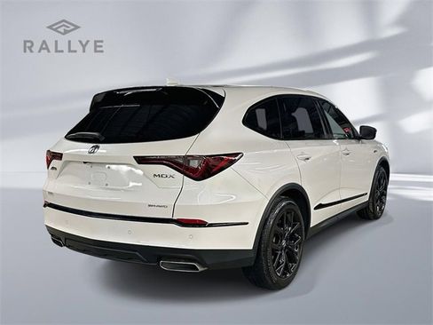 Certified 2023 Acura MDX A-Spec image 3