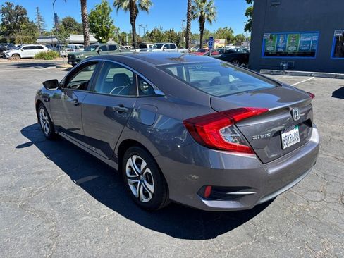 Used 2018 Honda Civic LX image 7
