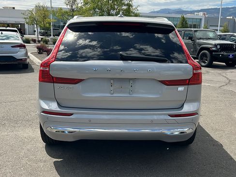 Used 2023 Volvo XC60 T8 Core AWD/4WD image 6