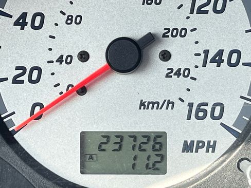 Used 2001 Nissan Maxima SE w/ (W08) Meridian Edition Pkg image 18