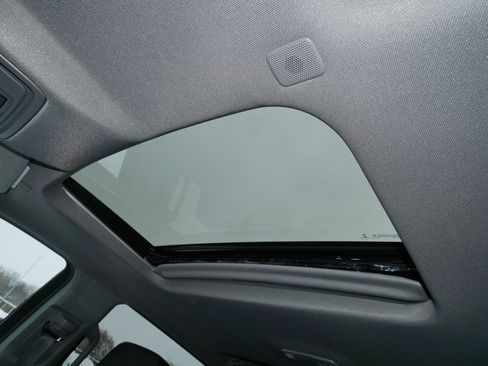 Used 2023 Chevrolet Silverado 1500 LTZ image 35