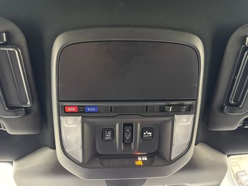 Used 2025 Subaru Forester Wilderness image 22