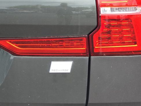 Used 2021 Volvo XC60 T8 Inscription Expression AWD/4WD image 34