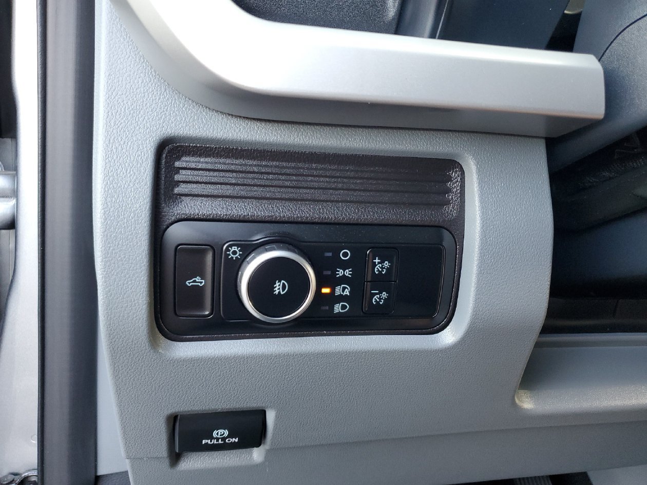 Used 2024 Ford F250 XLT AWD/4WD image 29
