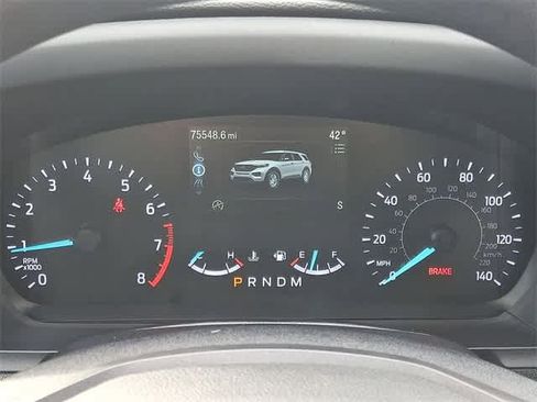 Used 2020 Ford Explorer Base image 17