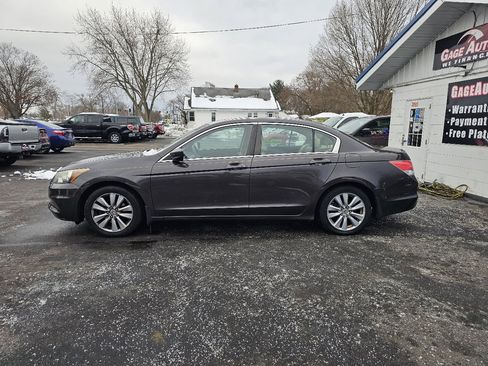 Used 2011 Honda Accord EX-L image 4