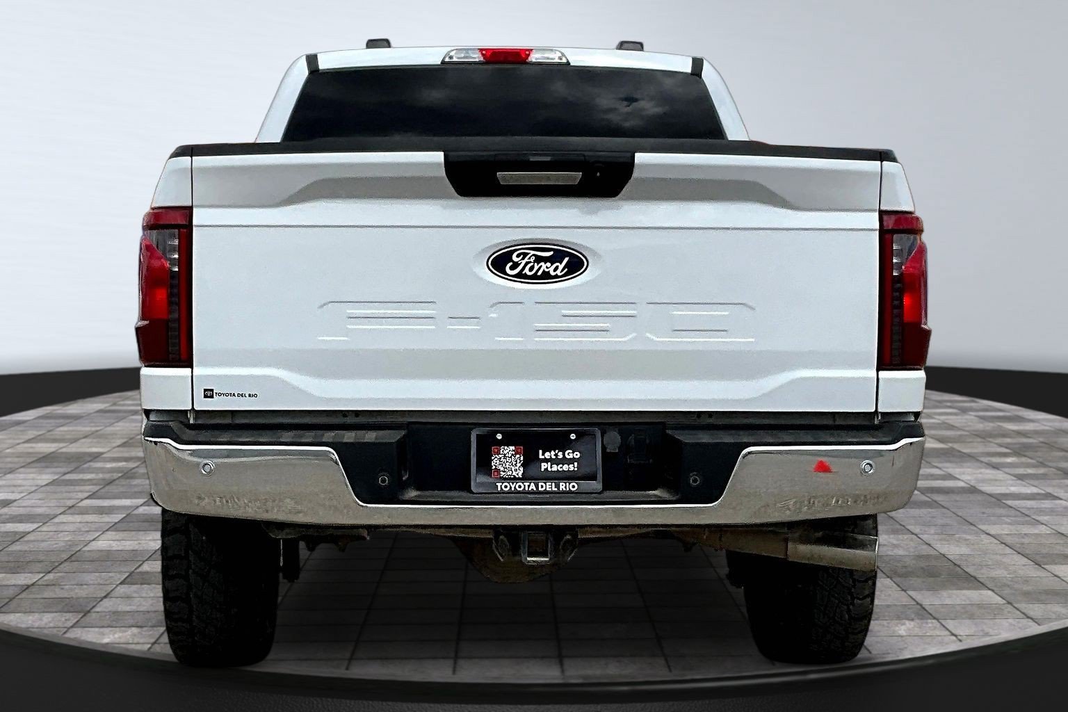 Used 2024 Ford F150 XLT w/ Tow/Haul Package AWD/4WD image 6