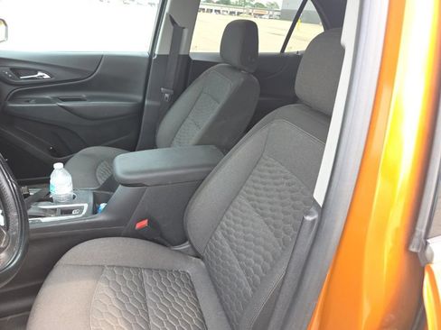 Used 2018 Chevrolet Equinox LT FWD image 15