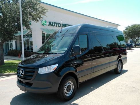 Used 2026 Mercedes-Benz Sprinter 2500 image 1