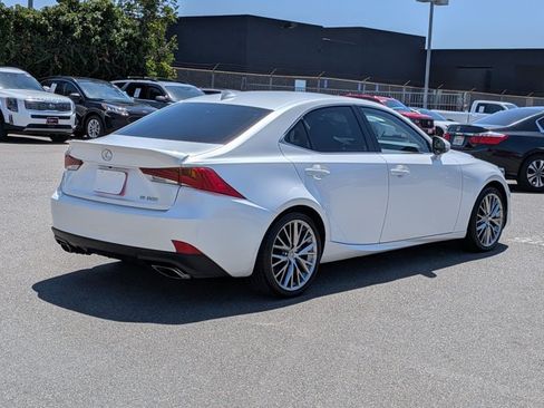 Used 2018 Lexus IS 300 w/ Accessory Package 2 RWD image 5