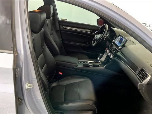 Used 2022 Honda Accord Sport image 6