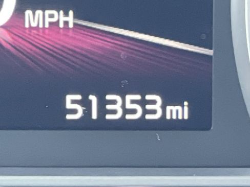 Used 2022 Kia Sorento S w/ Panoramic Sunroof Package image 12