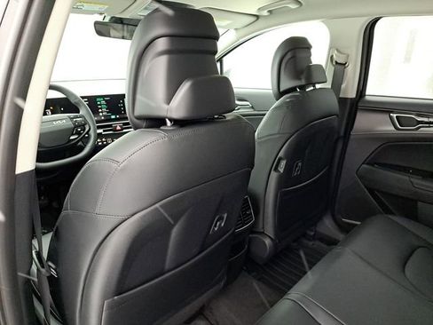 New 2026 Kia Sportage EX image 19
