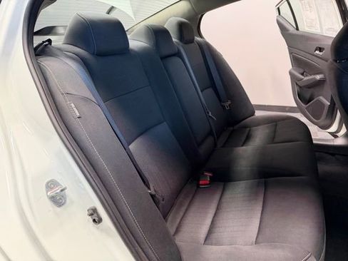 Used 2022 Nissan Altima 2.5 S image 23