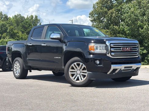 Used 2017 GMC Canyon SLT w/ Trailering Package RWD image 2