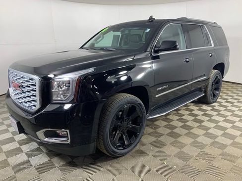 Used 2020 GMC Yukon Denali w/ Open Road Package AWD/4WD image 17