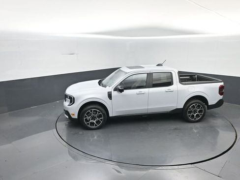 New 2025 Ford Maverick Lariat w/ 4K Tow Package image 23
