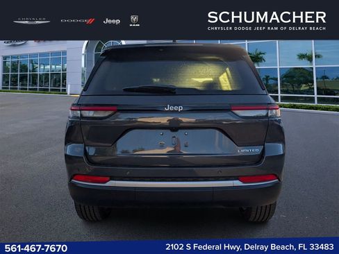 New 2026 Jeep Grand Cherokee Limited RWD image 6