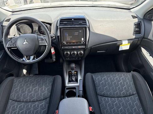 New 2026 Mitsubishi Outlander Sport LE AWD/4WD image 17