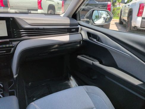 Used 2026 Toyota Camry LE FWD image 16
