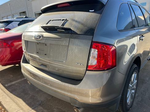 Used 2014 Ford Edge SEL w/ Equipment Group 205A image 9