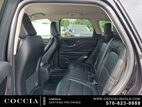 Certified 2023 Lincoln Corsair AWD image 10