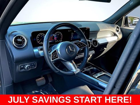 Used 2025 Mercedes-Benz GLB 250 image 21