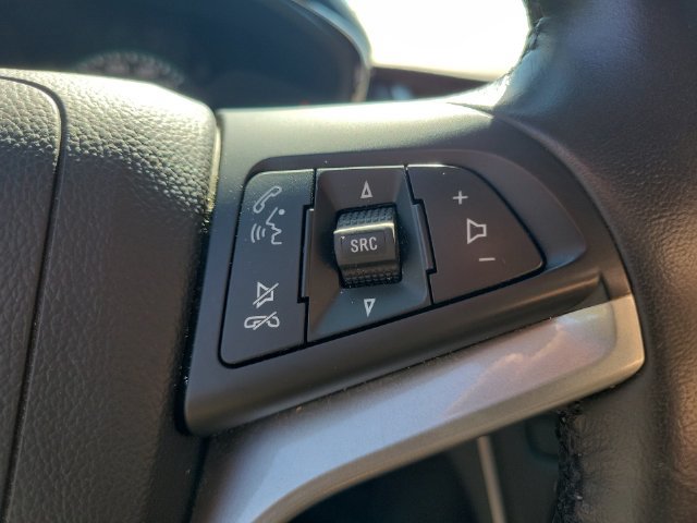 Used 2021 Chevrolet Trax LT w/ Redline Edition AWD/4WD image 32