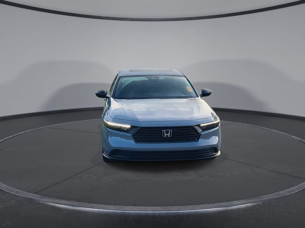 Used 2024 Honda Accord Sport image 3
