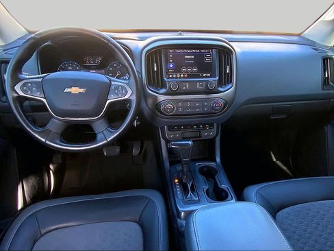 Used 2020 Chevrolet Colorado Z71 RWD image 16