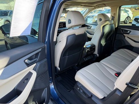 Certified 2025 Acura MDX SH-AWD image 16
