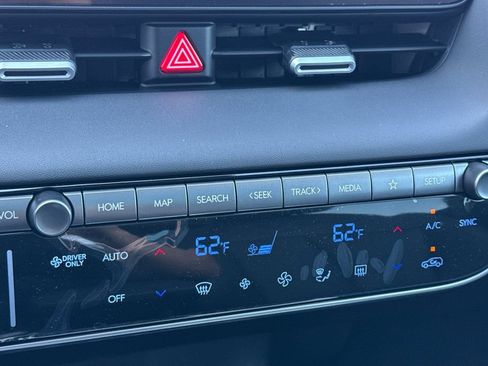 New 2026 Hyundai Ioniq 5 Limited RWD image 24