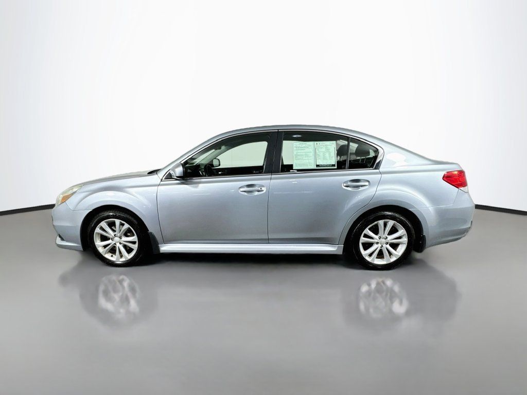 Used 2013 Subaru Legacy 2.5i Premium w/ All-Weather Pkg AWD/4WD image 5