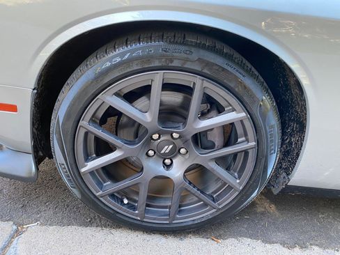 Used 2019 Dodge Challenger R/T image 26