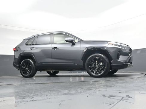 Used 2023 Toyota RAV4 SE AWD/4WD image 35